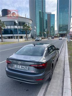 ڤۆڵکسواگن جێتا